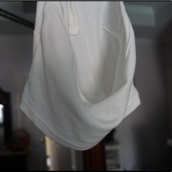 White Halter Collared Button-Up Crop Top - Picture 7 of 8